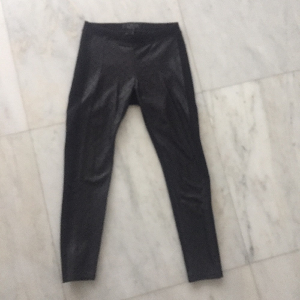 Faux leather black leggings